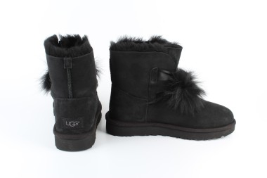 UGG GITA