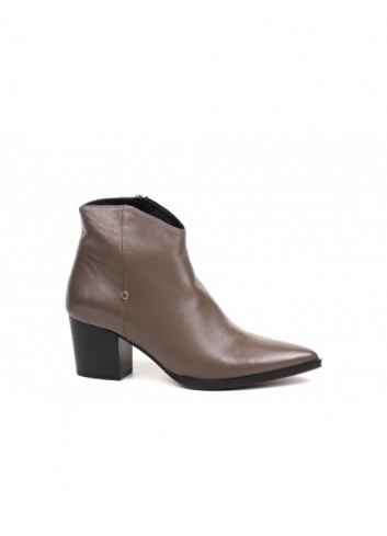 ANKLE BOOT R4