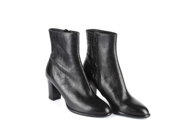 CLAIRE DELEVIGNE 53700