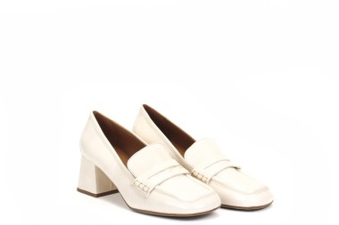 FACTORY 65 SCARPA CON TACCO GD069