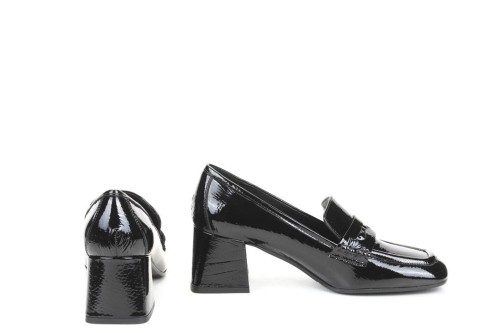 SCARPA CON TACCO GD069