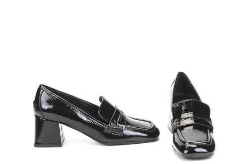 SCARPA CON TACCO GD069