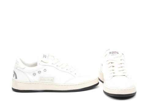 SNEAKER CANVAS