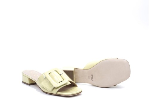 SANDALO H781