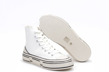 SNEAKER ENDORPHIN
