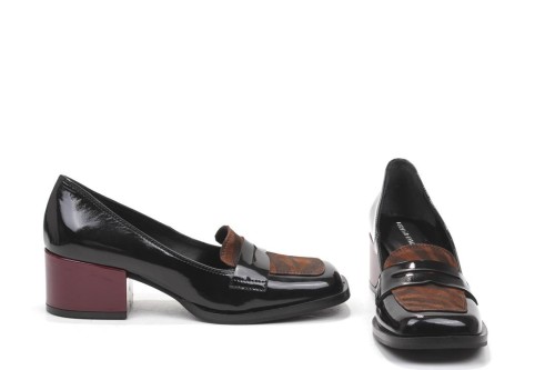 SCARPA CON TACCO MT-235