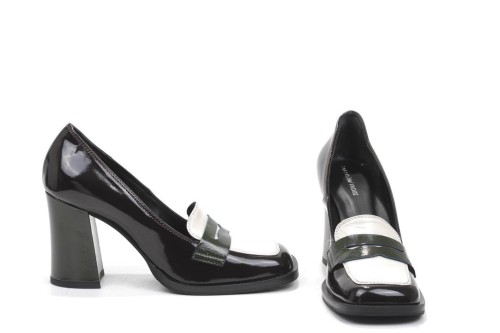 SCARPA CON TACCO MT-235