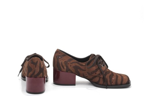 SCARPA CON TACCO MT-244