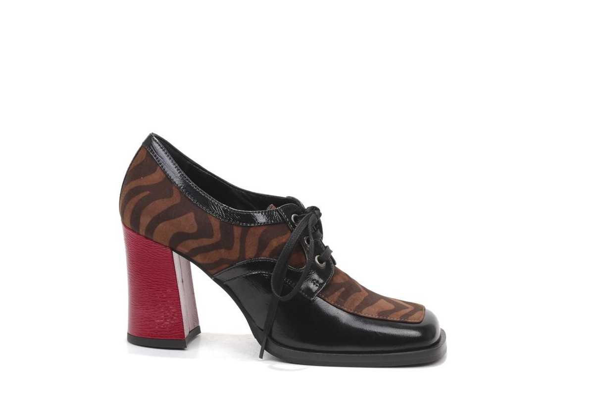 SCARPA CON TACCO MT-241