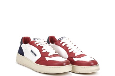 SNEAKER SLAM