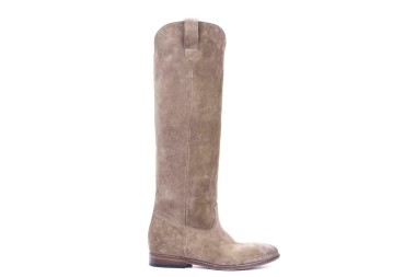 BOOT A5677