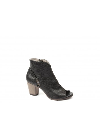 ANKLE BOOT 18201