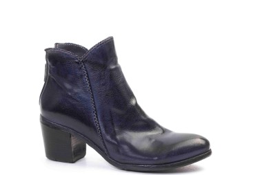 ANKLE BOOT BU25A