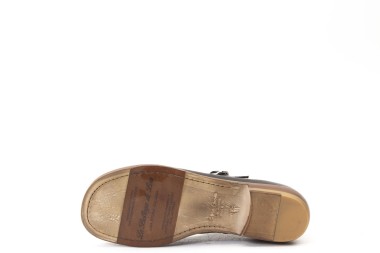 FLAT SHOE 558