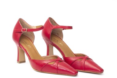 SCARPA CON TACCO A167