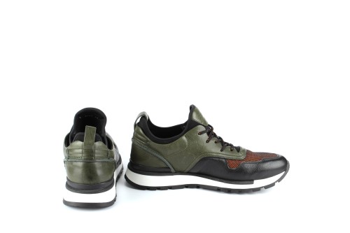 SNEAKER BU2900