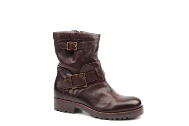 STIEFELETTE D942